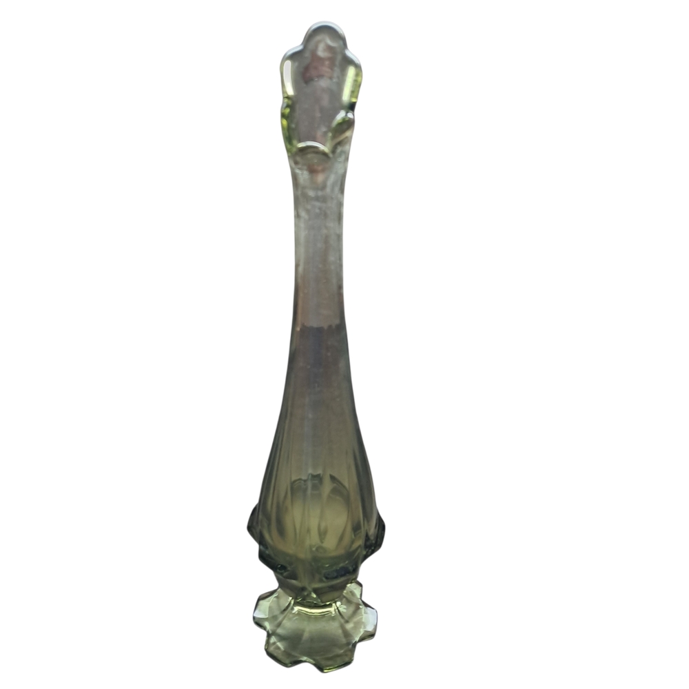 Stunning Mid-Century Modern Swung Glass Vase - Avocado Green 12" Scalloped Base